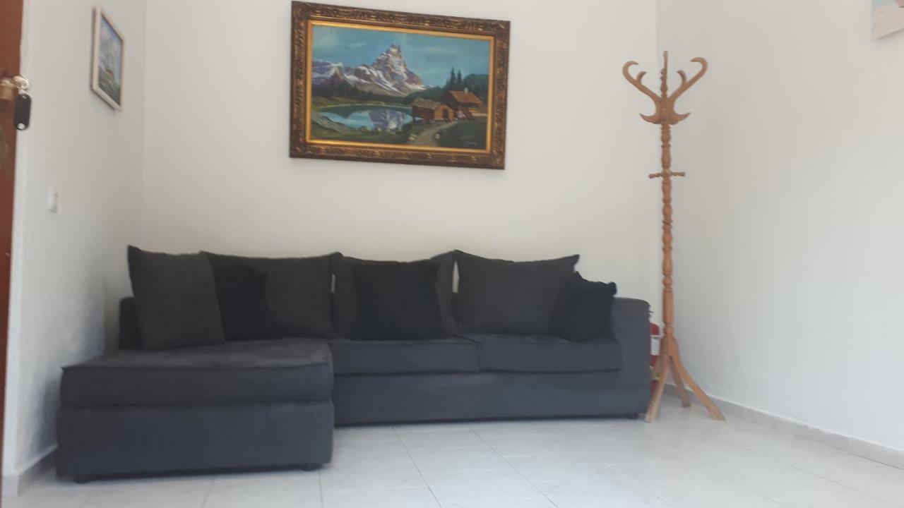 Apartment Alexandra *